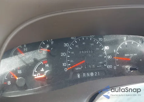 2000 Ford Excursion Limited z USA, uszkodzony, nr VIN 1FMNU42F1YEE50348